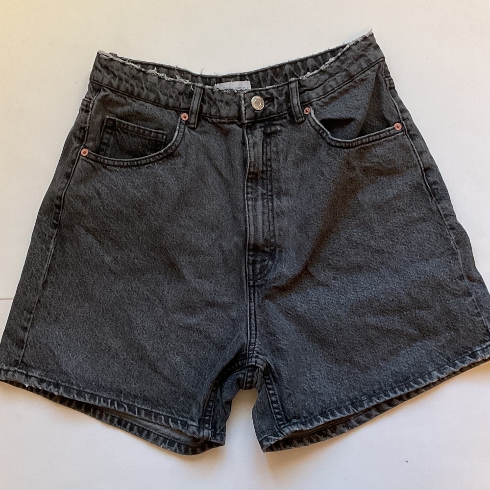 Zara Mom Fit Denim Shorts
